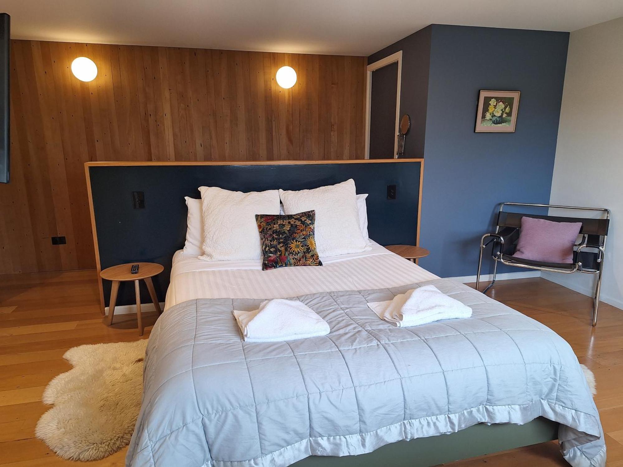 Kowhai Studio -Private Opposite Golf Course In Central ワナカ エクステリア 写真